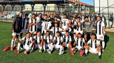 &Ccedil;eşme Belediyespor deplasmanda G&uuml;zelbah&ccedil;e&rsquo;yi 4-2 mağlup etti
