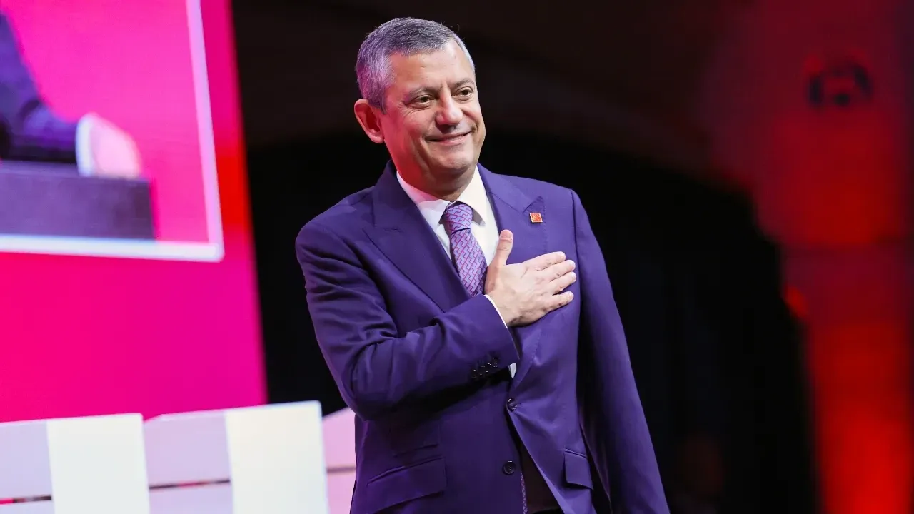 CHP&rsquo;de 22 vekil istifa edecek, ara se&ccedil;im gelecek!