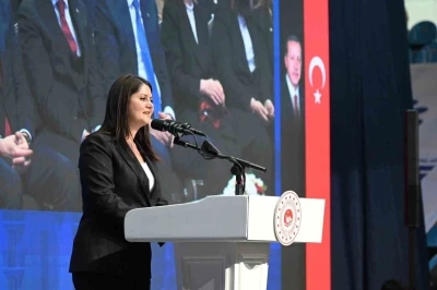 CHP&rsquo;li Belediye Başkanı Gencan&rsquo;dan Bakan Kurum&rsquo;a teşekk&uuml;r mesajı: "Minnettarız"
