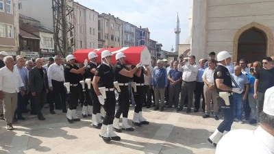CHP'li Suat Binici İçin Vezirköprü'de Veda Töreni