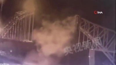 Köprü çöktü 12 kişi öldü kişi 4 kayıp