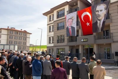 &Ccedil;ınar&rsquo;da Deprem Konutları Hak Sahiplerine Teslim Edildi