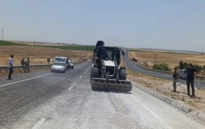 &Ccedil;ınar'da Hafriyat Kamyonu Devrildi