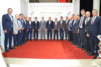 Çınar Hipodromu’nda Bismil Kaymakamlığı Koşusu Heyecanı