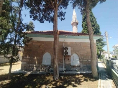 Tarihi cami için restorasyon çalışma başlatılıyor