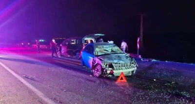 &Ccedil;orum&rsquo;da yola &ccedil;ıkan dana kazaya neden oldu: 3 yaralı