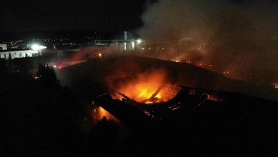 Tekstil fabrikasında yangın