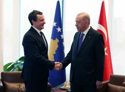 Cumhurbaşkanı Erdoğan, Kosova Başbakanı Kurti ile g&ouml;r&uuml;şt&uuml;