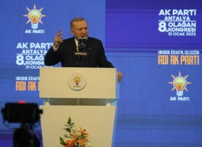 Cumhurbaşkanı Erdoğan: "Sayın Özel oturduğu koltuğun hakkını hala veremedi"