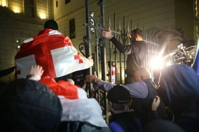 Cumhurbaşkanlığı Sarayı Önünde Olaylar