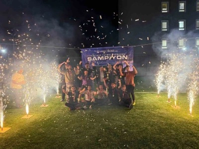 Cumhuriyet Bayramı Halı Saha Turnuvası d&uuml;zenlendi