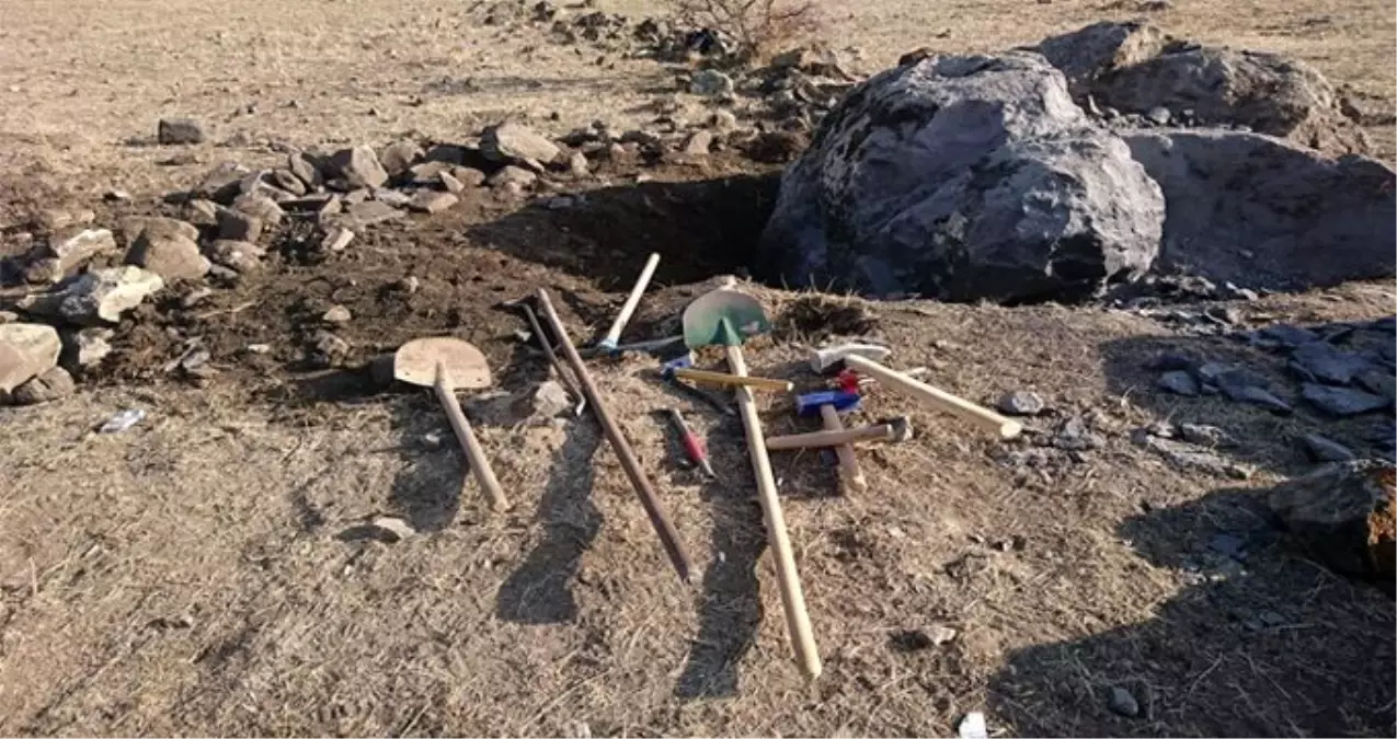 Defineciler Diyarbakır'ı Delik Deşik Etti