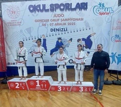 Denizli&rsquo;de judo grup şampiyonası heyecanı nefes kesti