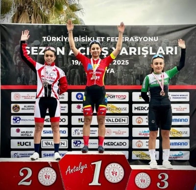 Denizlili bisikletçiler sezona hızlı başladı