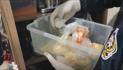 Deprem enkazında zehir ticareti 