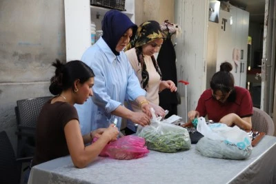 Depremde evini kaybetti, aldığı hibeyle kendi işinin patronu oldu