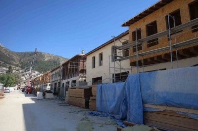 Depremde yerle bir olmuştu yeniden inşa edilecek