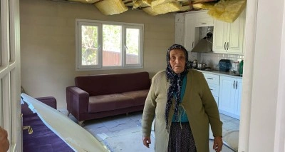 Depremde yıkılan evinin yerine yaptırdığı yuvası başına yıkıldı