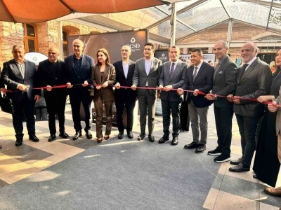 Deri K&uuml;rk ve M&uuml;cevher Fırsat G&uuml;nleri&rsquo;nde trend &uuml;r&uuml;nler g&ouml;r&uuml;c&uuml;ye &ccedil;ıktı