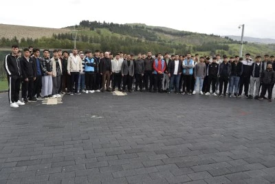 Dicle&rsquo;de Gen&ccedil;lik Kampı Yoğun İlgi G&ouml;r&uuml;yor