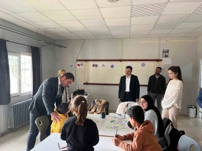 Kaymakam özel gereksinimli öğrencilerle buluştu