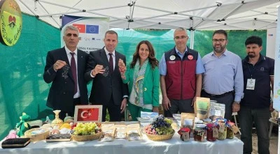 Dicle&rsquo;nin y&ouml;resel lezzetleri Ankara&rsquo;da g&ouml;r&uuml;c&uuml;ye &ccedil;ıktı
