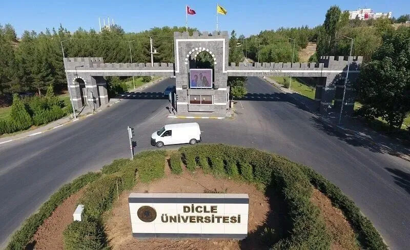 Dicle &Uuml;niversitesi&rsquo;nde TEKNOFEST d&uuml;zenlemesi