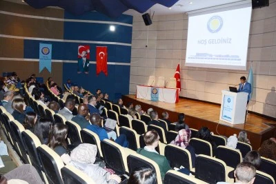 Dicle &Uuml;niversitesi&rsquo;nde Uluslararası Erasmus+ Personel Haftası Başladı