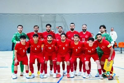 Dicle &Uuml;niversitesi &Ouml;ğrencisinden Milli Formayla Uluslararası Gurur