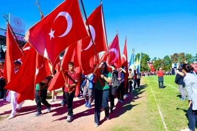 Didim&rsquo;de Cumhuriyet Bayramı coşkuyla kutlandı