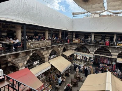 Diyarbakır'a yerli ve yabancı turistler Hasan Paşa Hanı'nda buluşuyor