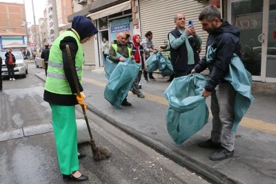 Diyarbakır Bağlar’da Temizlik Seferberliği Başladı