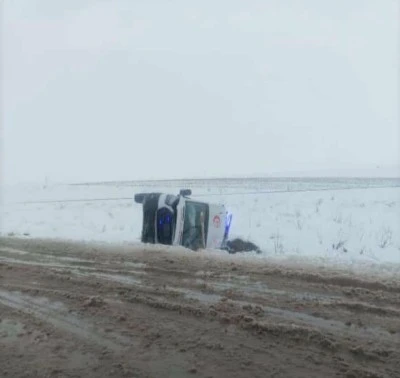Diyarbakır Bismil&rsquo;de Ambulans Devrildi