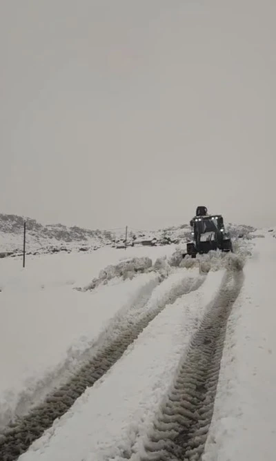 Diyarbakır &Ccedil;ermik'te Kar Engeli Aşıldı, Mahalle Yolları Ulaşıma A&ccedil;ıldı