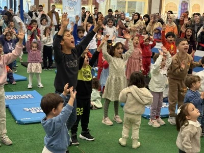 Diyarbakır Ceylan Karavil Park Alışveriş Merkezi, Şirinler Etkinliği ile Alışveriş Festivali’ne Coşku Katıyor