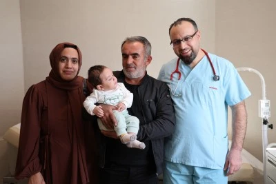 Diyarbakır’da 1 Aylık Bebeğin Böbreği Çürümekten Kurtarıldı