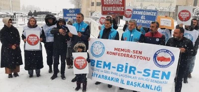 Diyarbakır&rsquo;da 1200 Emek&ccedil;i İ&ccedil;in Kar Altında Basın A&ccedil;ıklaması