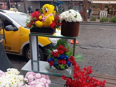 Diyarbakır&rsquo;da 14 Şubat &Ouml;ncesi &Ccedil;i&ccedil;ek&ccedil;ilerde Tercihler Değişti