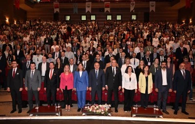 Diyarbakır’da 3 bin diş hekimi ve akademisyen kongreye katıldı