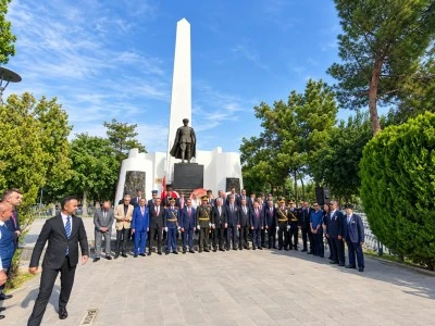 Diyarbakır&rsquo;da 30 Ağustos coşkusu Anıt Park&rsquo;tan başladı