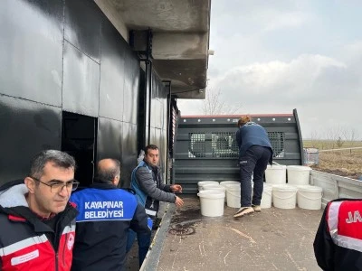 Diyarbakır&rsquo;da 460 Kilo Sağlıksız Peynir İmha Edildi