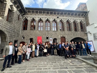 Diyarbakır&rsquo;da 62. K&uuml;t&uuml;phaneler Haftası &ldquo;Şiir Dinletisi&rdquo; ile Kutlandı
