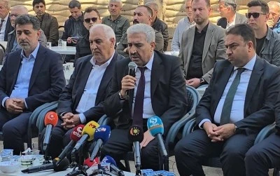 Diyarbakır'da AK Parti il Başkanı İler'den DEM Partiye başsağlığı ziyareti