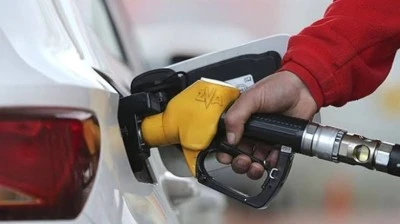 Diyarbakır&rsquo;da akaryakıt şoku: Motorinde indirim bir g&uuml;n s&uuml;rd&uuml;
