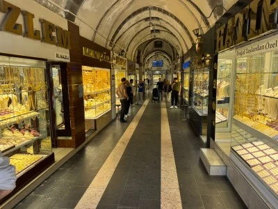 Diyarbakır'da altın fiyatlarındaki artış Kuyumcular Çarşısını sessizliğe bürüdü