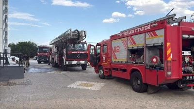 Diyarbakır'da Apartman Dairesinde Korkutan Yangın