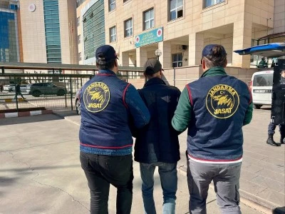Diyarbakır'da Aranan 4 Suçlu Jandarma Operasyonuyla Yakalandı