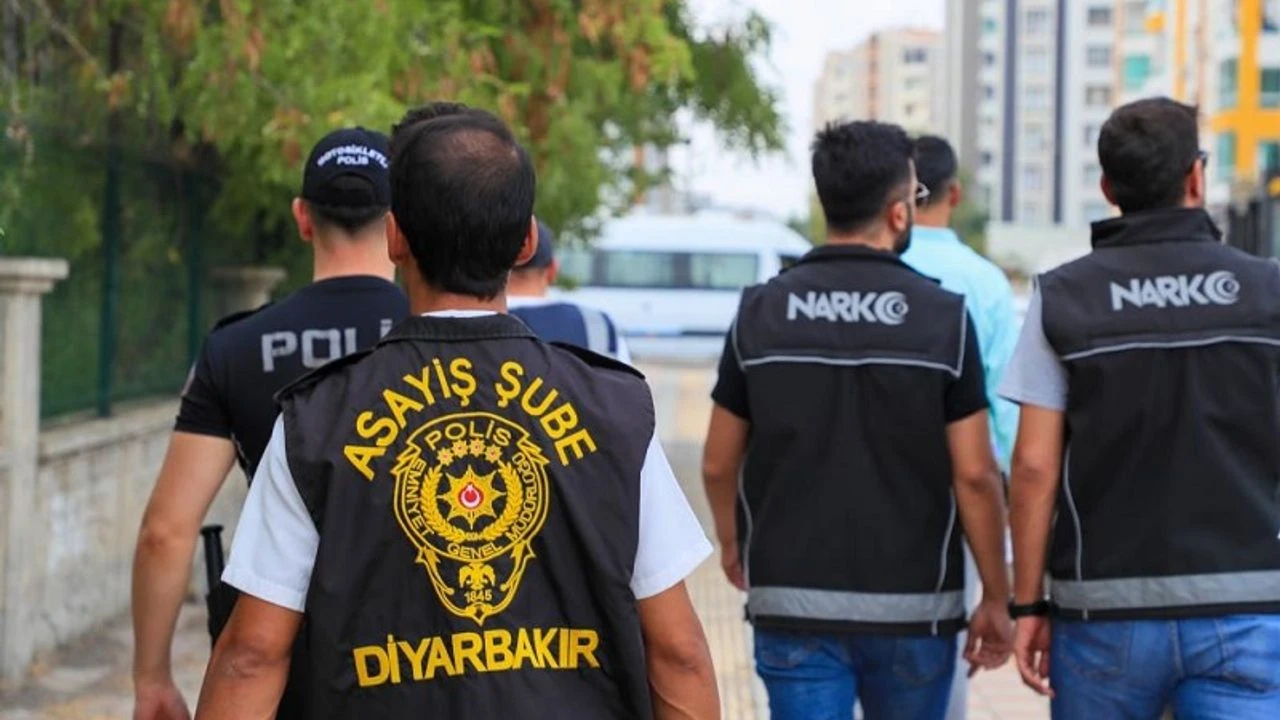 Diyarbakır’da Asayiş Güçlerinden Suçlulara Geçit Yok