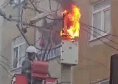 Diyarbakır’da Aşırı Yüklenen Trafo Alev Aldı