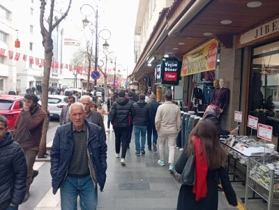 Diyarbakır&rsquo;da Bayram Alışverişi Erken Başladı